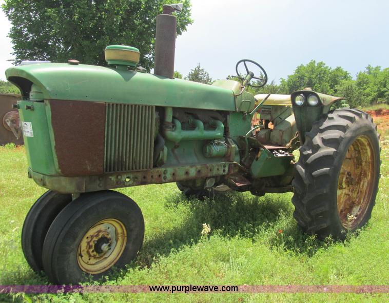 image for item F3202 1961 John Deere 4010 tractor
