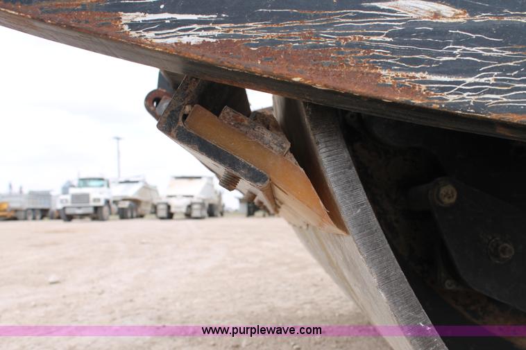 image for item G5733 JCB VM115 Vibromax roller