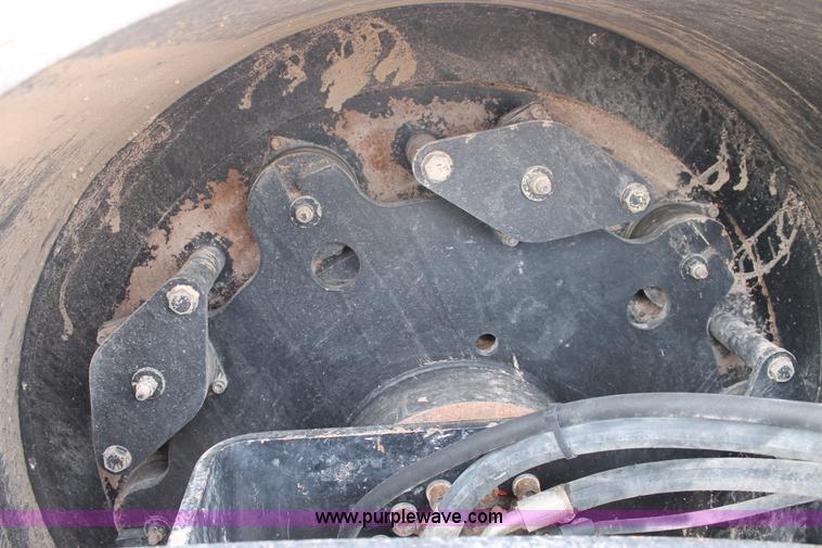 image for item G5733 JCB VM115 Vibromax roller