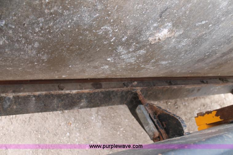 image for item G5733 JCB VM115 Vibromax roller