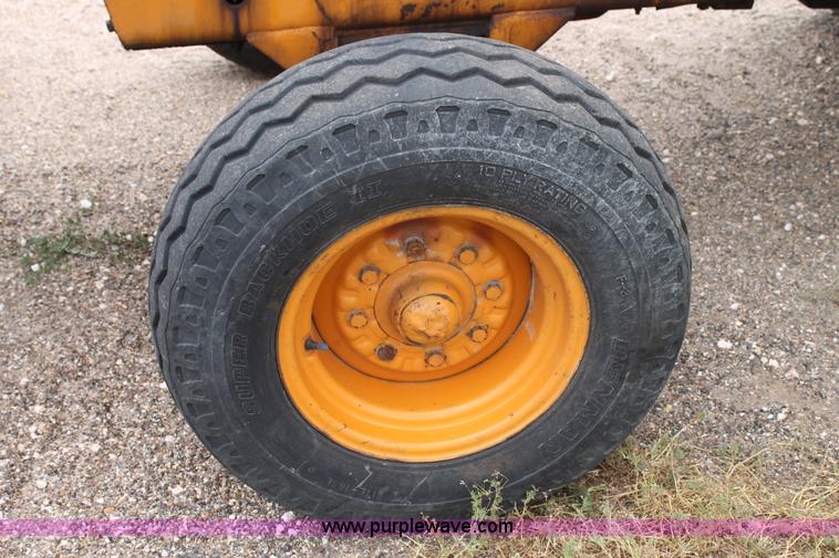 image for item G5736 1978 Case 680G backhoe