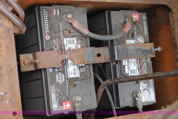 image for item G5736 1978 Case 680G backhoe