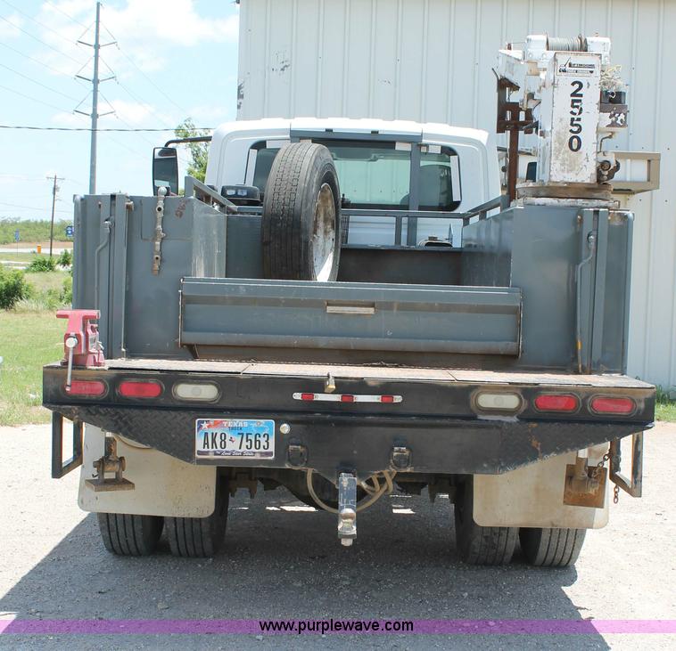 image for item G5737 2003 International DuraStar 4300 service truck