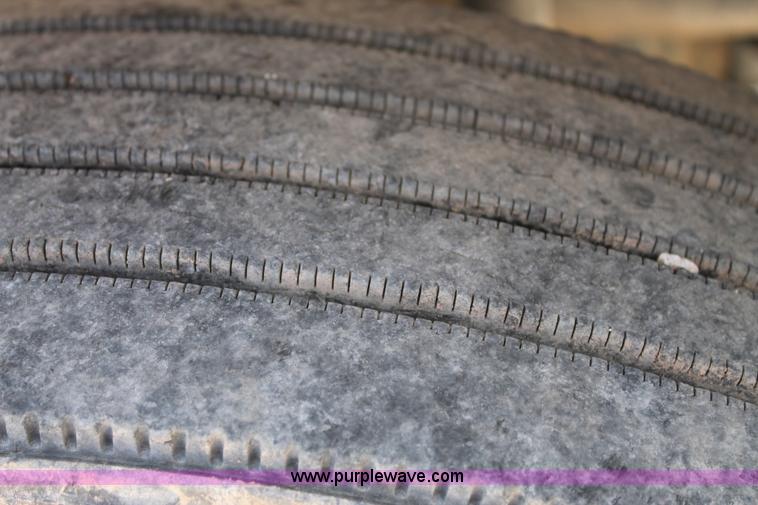 image for item G5737 2003 International DuraStar 4300 service truck