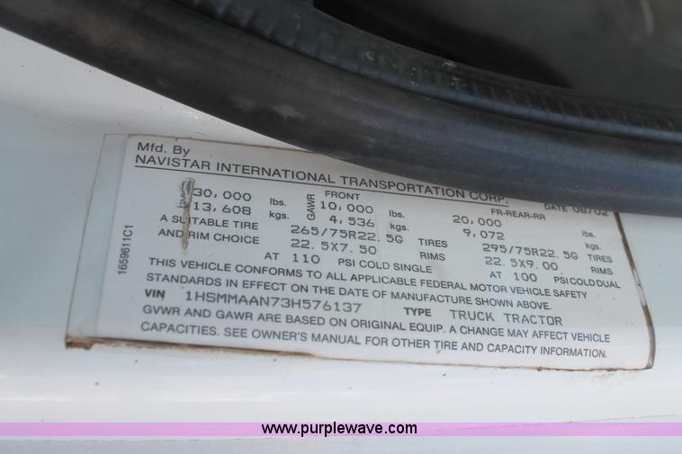 image for item G5737 2003 International DuraStar 4300 service truck