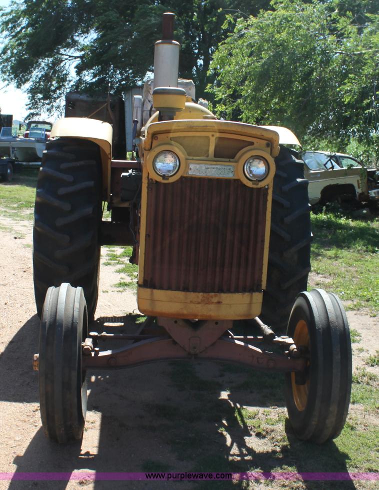 image for item H7482 Minneapolis Moline G-VI tractor
