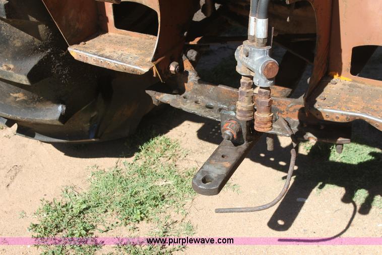 image for item H7482 Minneapolis Moline G-VI tractor