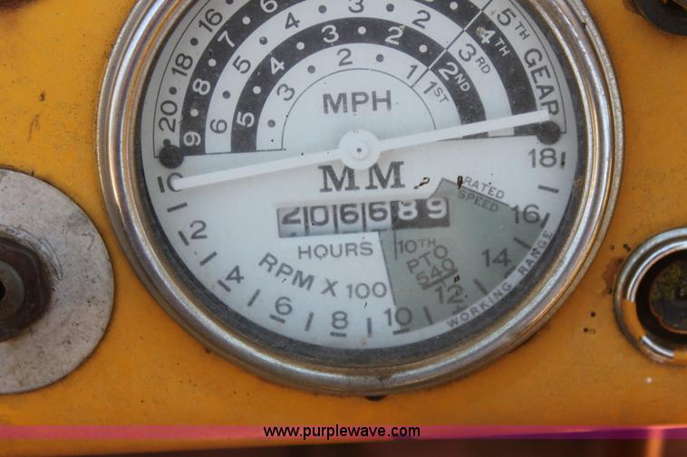 image for item H7482 Minneapolis Moline G-VI tractor