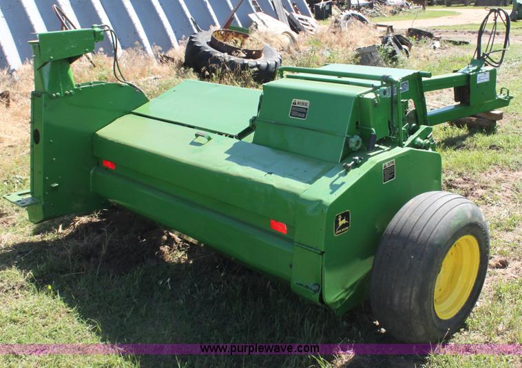 image for item H7483 John Deere 3960 silage cutter