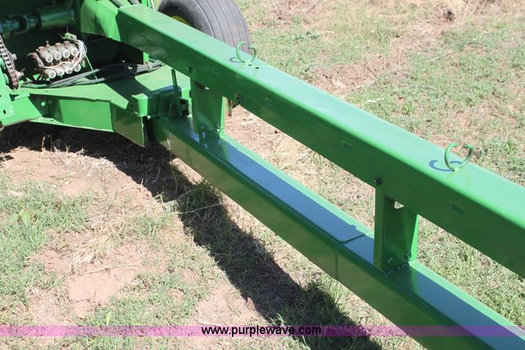 image for item H7483 John Deere 3960 silage cutter