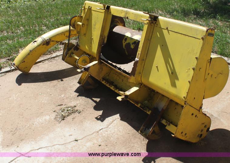 image for item H7483 John Deere 3960 silage cutter