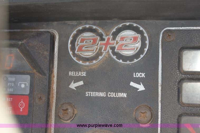 image for item H7484 1981 International 3388 2+2 4WD tractor