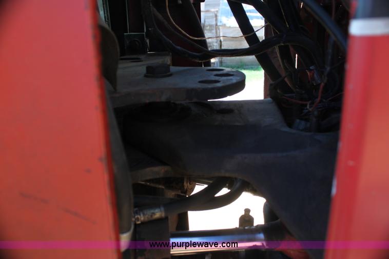 image for item H7484 1981 International 3388 2+2 4WD tractor