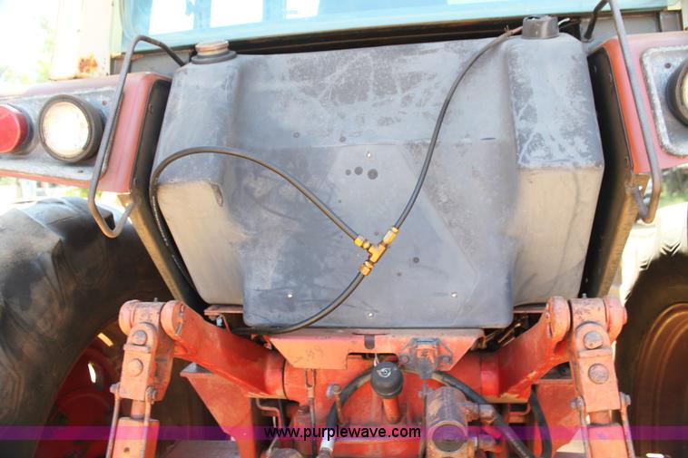 image for item H7484 1981 International 3388 2+2 4WD tractor