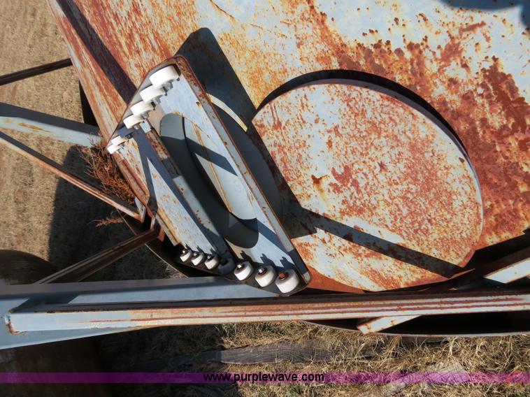 image for item S5926 15' diameter grain bin cone bottom