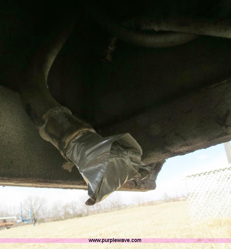 image for item S9525 Ustc, Inc. truck mounted crane