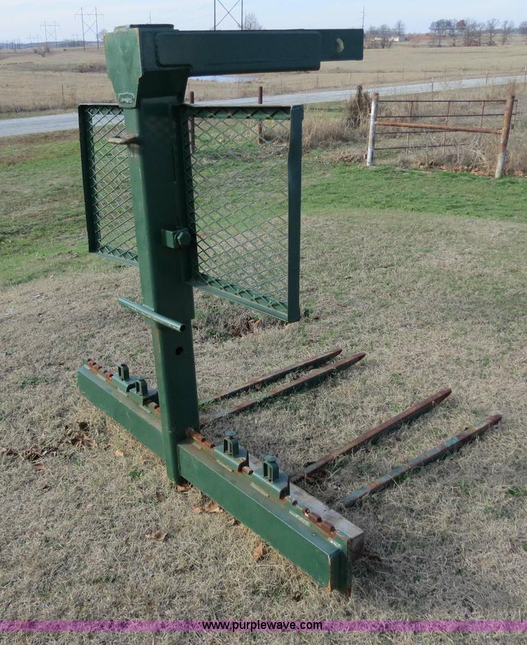 image for item S9525 Ustc, Inc. truck mounted crane