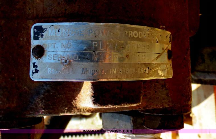 image for item S9527 Wet kit with vacuum pump