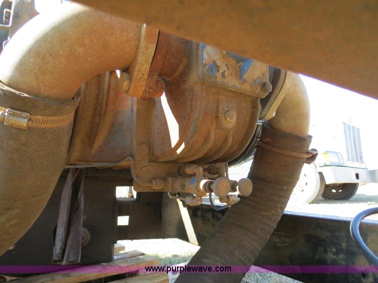 image for item S9527 Wet kit with vacuum pump