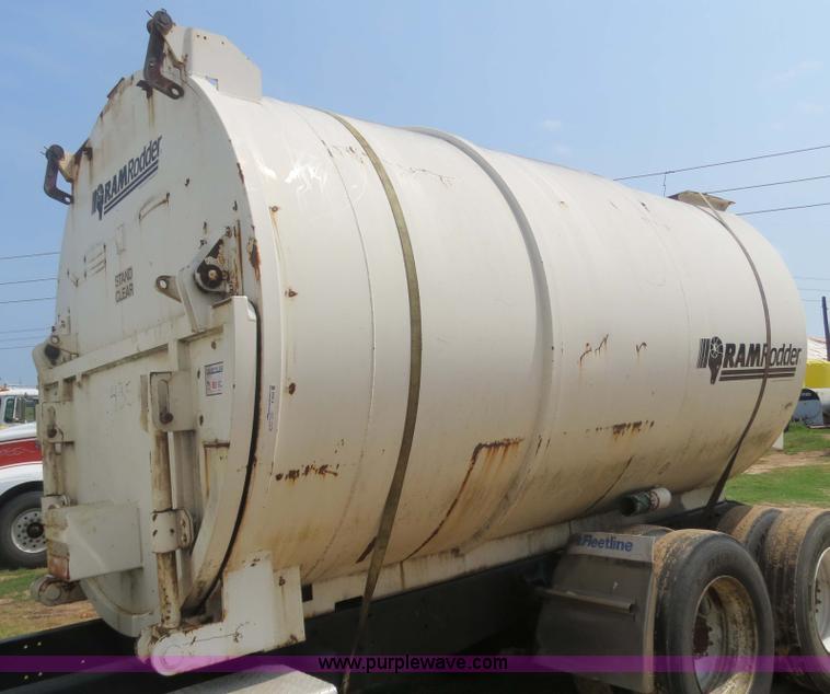 image for item S9690 Ram Rodder 14' tank