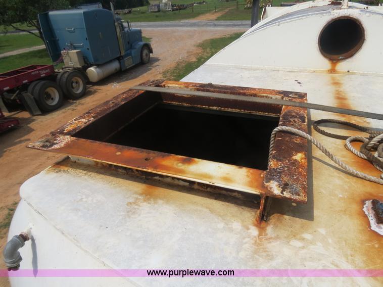 image for item S9690 Ram Rodder 14' tank