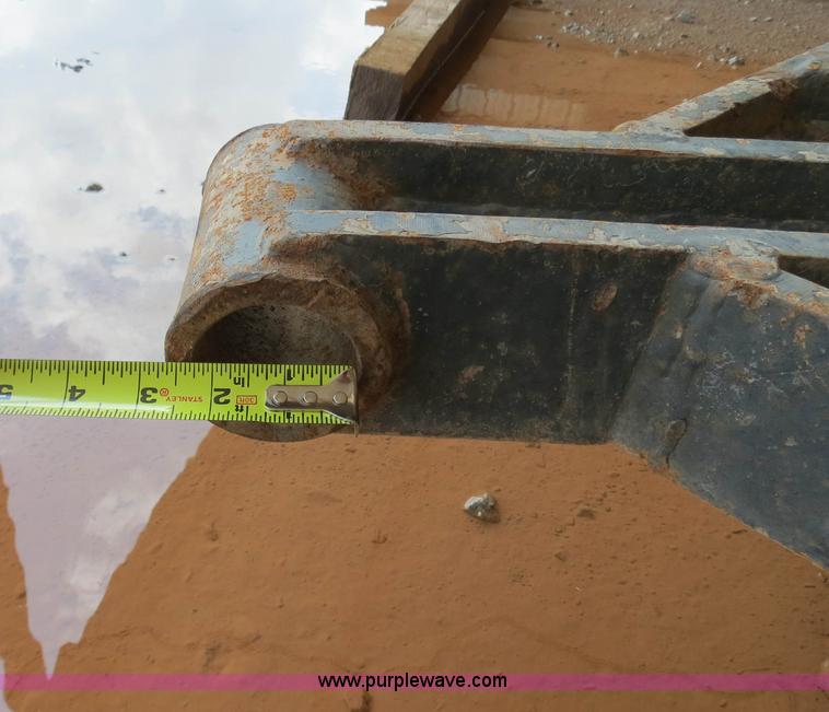 image for item S9698 G&P Attachments manual excavator thumb