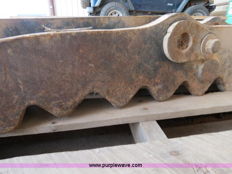 image for item S9698 G&P Attachments manual excavator thumb