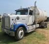 1989 International 9300 Eagle semi truck 665,178 miles on odometer Caterpillar 3406B 14 6L L6 diesel...