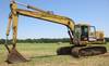 1986 Caterpillar 225 excavator 14,687 hours on meter Caterpillar 3208 diesel engine 180 HP Approxima...