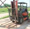 Toyota forklift 8,402 hours on meter Model 42 5FC25 LP engine ROPS canopy 4,900 lbs maximum lift cap...