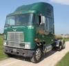 1999 International 9800 Eagle semi truck 686,466 miles on odometer Cummins N14 14 0L L6 diesel engin...