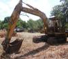 1985 Caterpillar 211 LC excavator 4,540 hours on meter Four cylinder diesel engine 9 stick 34 five t...