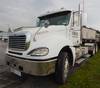 2007 Freightliner Columbia semi truck 303,430 miles on odometer 8,058 hours on meter Caterpillar C13...