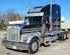 2000 Freightliner FLD Classic XL semi truck 902,000 miles on odometer Detroit Diesel Series 60 12 7L...