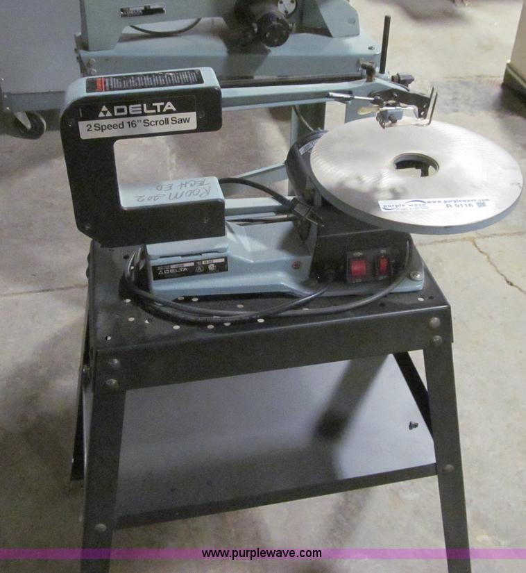 Delta 16" scroll saw noreserve auction on Tuesday, May 06, 2014