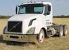 2006 Volvo VNL semi truck 327,937 actual miles Volvo VE D12 12 1L L6 diesel engine 10 speed manual t...