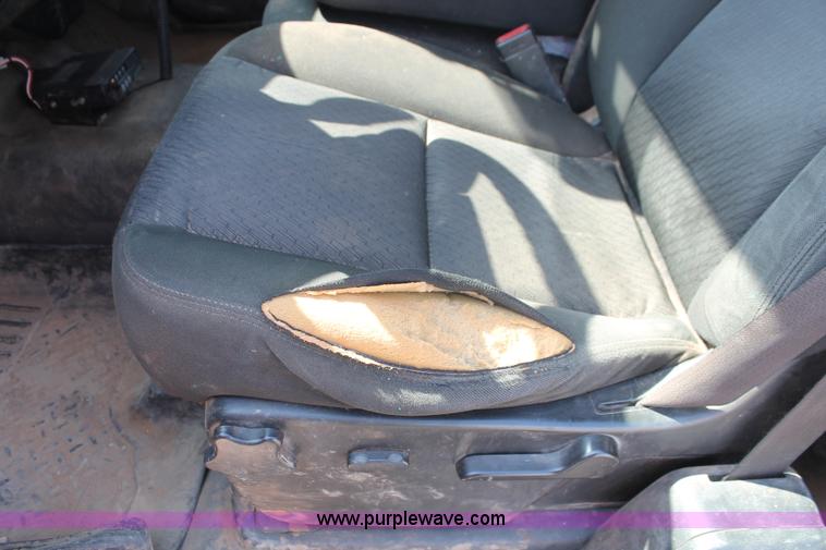 image for item H8179 2010 Chevrolet Silverado 2500HD Z71 Ext. Cab pickup truck