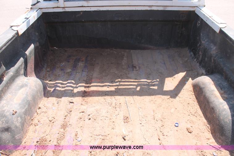 image for item H8181 2010 Chevrolet Silverado 1500 Z71 Ext. Cab pickup truck