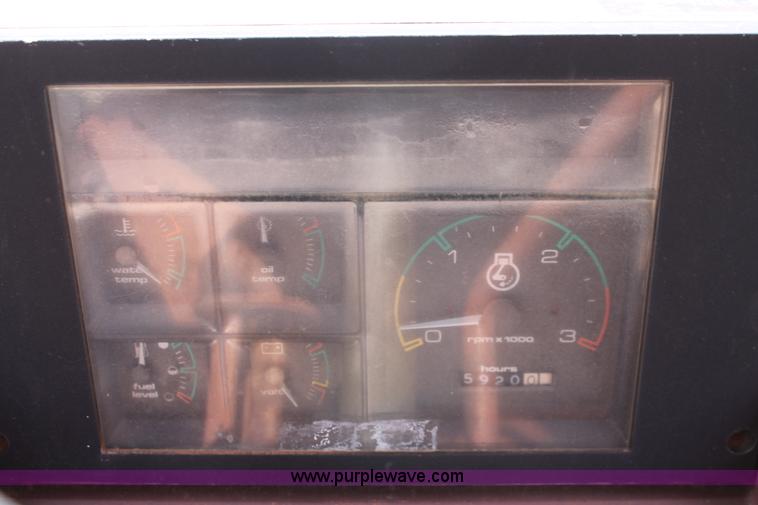 image for item H8183 1990 Case 480F backhoe