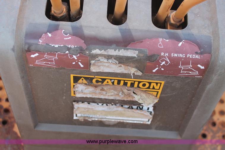 image for item H8183 1990 Case 480F backhoe