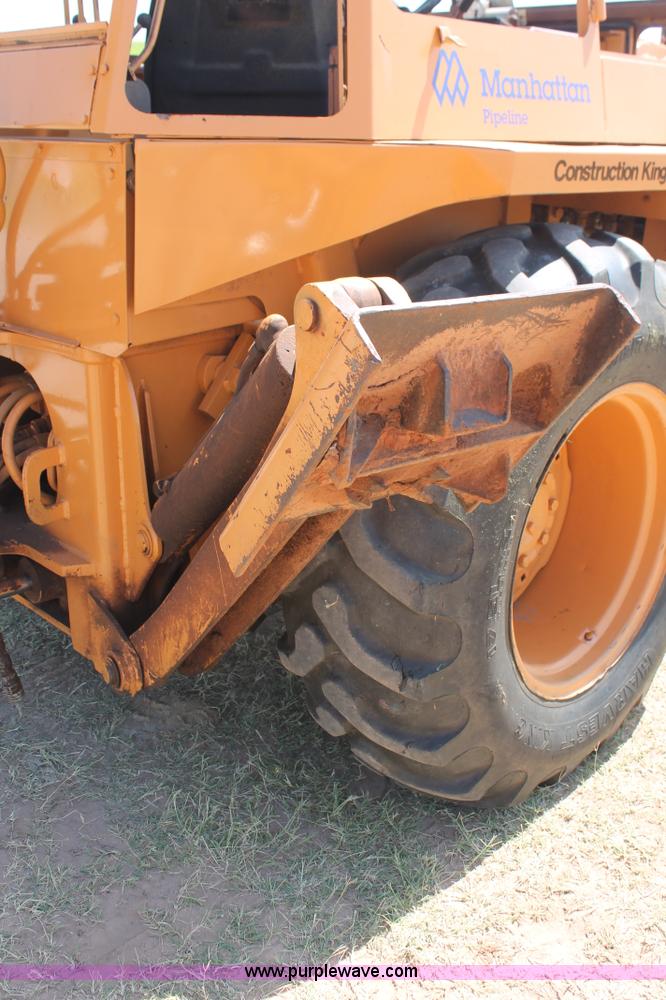 image for item H8183 1990 Case 480F backhoe