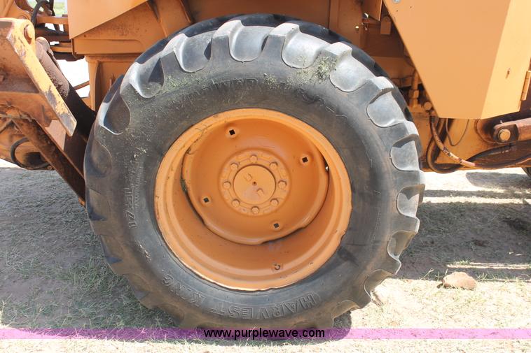 image for item H8183 1990 Case 480F backhoe