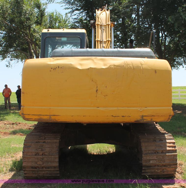 image for item I1536 2006 Komatsu PC160LC-7KA excavator