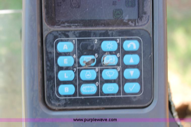 image for item I1536 2006 Komatsu PC160LC-7KA excavator