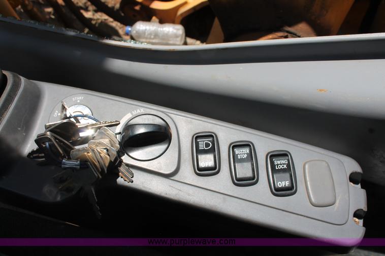 image for item I1536 2006 Komatsu PC160LC-7KA excavator