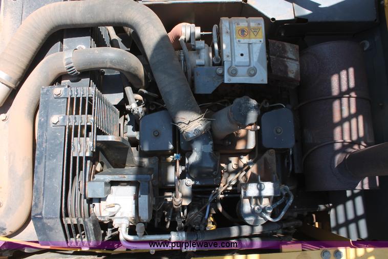 image for item I1536 2006 Komatsu PC160LC-7KA excavator