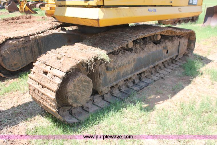 image for item I1536 2006 Komatsu PC160LC-7KA excavator