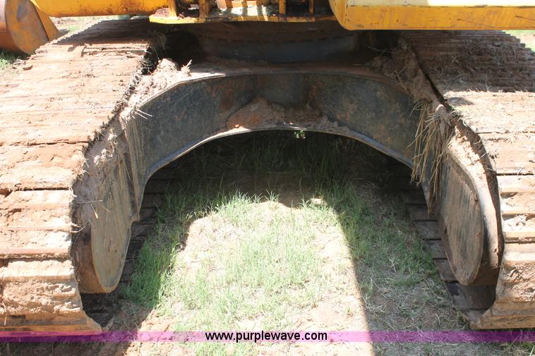 image for item I1536 2006 Komatsu PC160LC-7KA excavator