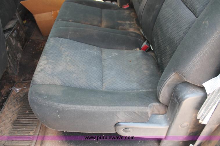 image for item I1548 2010 Chevrolet Silverado 2500HD Ext. Cab pickup truck