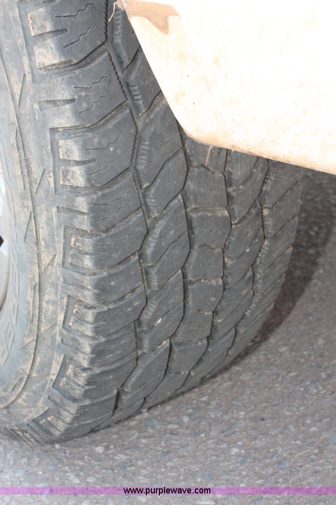 image for item I1548 2010 Chevrolet Silverado 2500HD Ext. Cab pickup truck